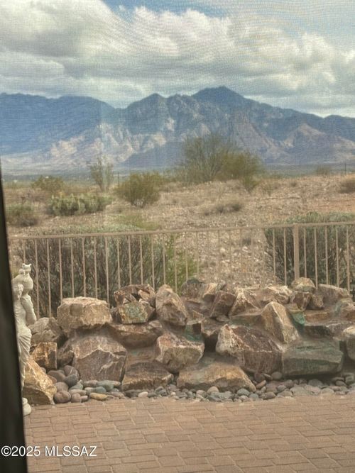 5901 S Painted Canyon Drive, Green Valley, AZ, 85622 | Card Image