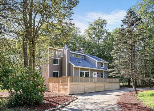 114 Independence Trl, Long Pond, PA, 18334-7970 | Card Image