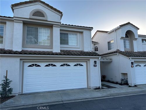 152 Agostino, Irvine, CA, 92614-8421 | Card Image