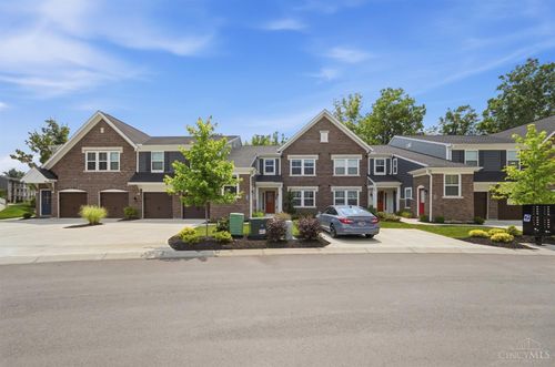 653 Tradition Rdg, Cincinnati, OH, 45245-3505 | Card Image