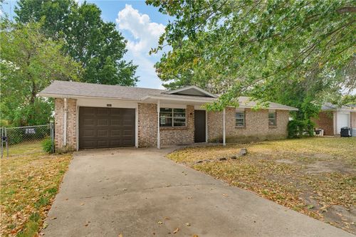 2501 N Jill Cir, Springdale, AR, 72762-2863 | Card Image