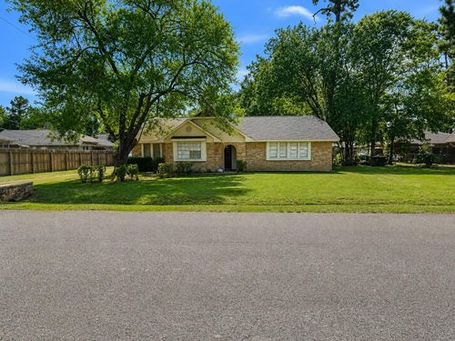 24207 Shellbrook Dr, Huffman, TX, 77336-2850 | Card Image