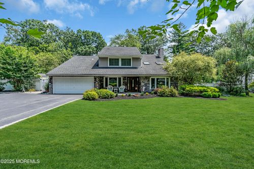 154 Tilton Dr, Freehold, NJ, 07728-3367 | Card Image