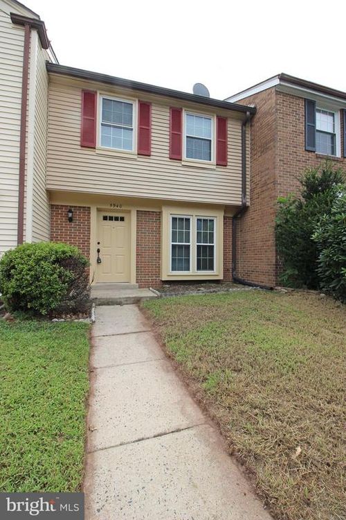 5940 Grisby House Ct, CENTREVILLE, VA, 20120-2872 | Card Image