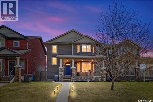 806 Stonebridge Common, Saskatoon, SK, S7T0M8 | Card Image