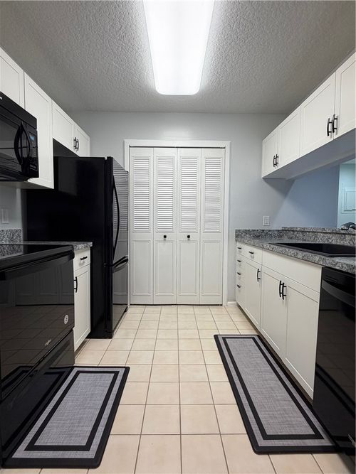 101-30 Plantation Dr, Vero Beach, FL, 32966-7946 | Card Image