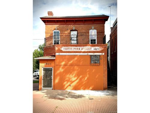 2801 Champa St, Denver, CO, 80205-2744 | Card Image