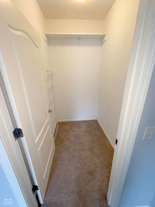 Walk In Closet with New Carepting | Image 9