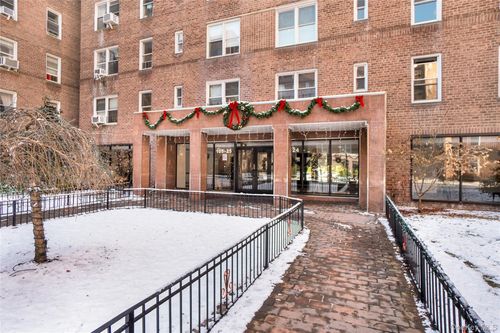 apt-4l-105 64th Rd, Forest Hills, NY, 11375-1618 | Card Image