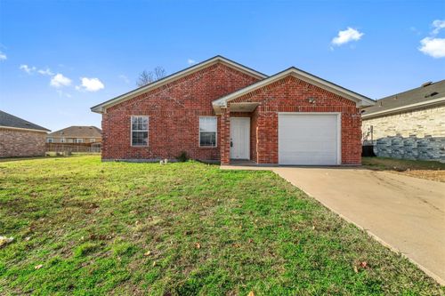 1716 Manor Garden Curv, Greenville, TX, 75401-2302 | Card Image