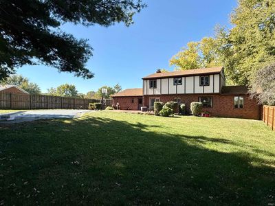 592 S Concord Drive, House other with 4 bedrooms, 3 bathrooms and null parking in Princeton IN | Image 2