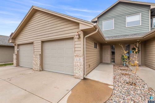 115 Emmett Trl, Harrisburg, SD, 57032-2444 | Card Image