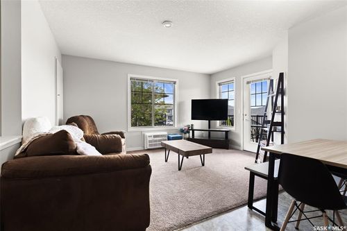55-5031 James Hill Rd, Regina, SK, S4W0B9 | Card Image
