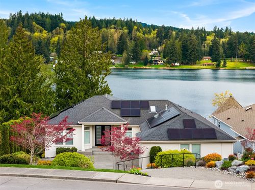 6038 Osprey Cir, Bremerton, WA, 98312-8807 | Card Image