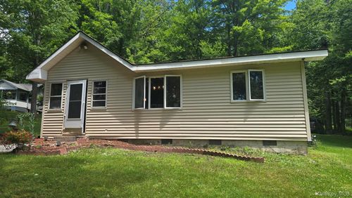 40 Barton Road, Liberty, NY, 12754 | Card Image