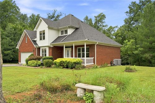 974 Pinewood Trl, New Salisbury, IN, 47161-8384 | Card Image