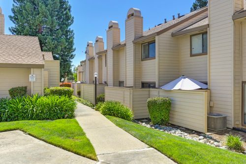 apt-24-5627 Walnut Ave, Orangevale, CA, 95662-5341 | Card Image