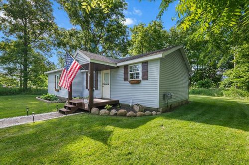 5438 Ionia Road, Orange Township, MI, 48875 | Card Image