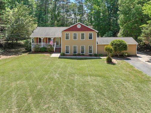 210 Heritage Farm Ln, Fayetteville, GA, 30215-4833 | Card Image