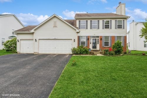 247 W Olmsted Ln, Round Lake, IL, 60073-5670 | Card Image