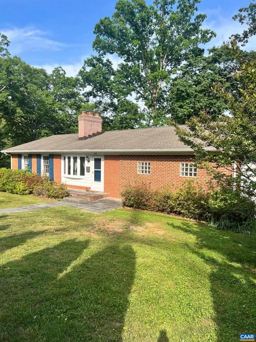 150 Bennington Rd, Charlottesville, VA, 22901-2653 | Card Image