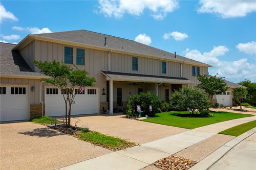 2820 Maroon Ct, Bryan, TX, 77807-1489 | Card Image