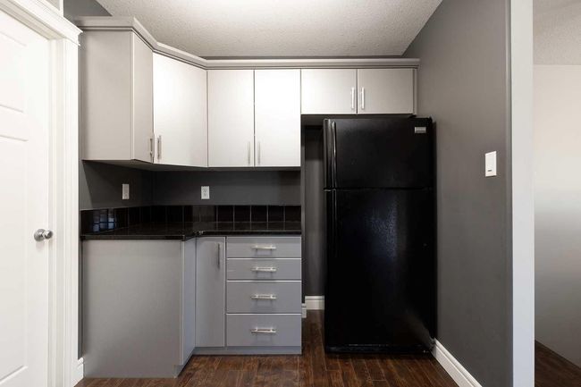 6 - 899 Mt Sundance Manor W, Condo with 2 bedrooms, 1 bathrooms and 1 parking in Lethbridge AB | Image 11