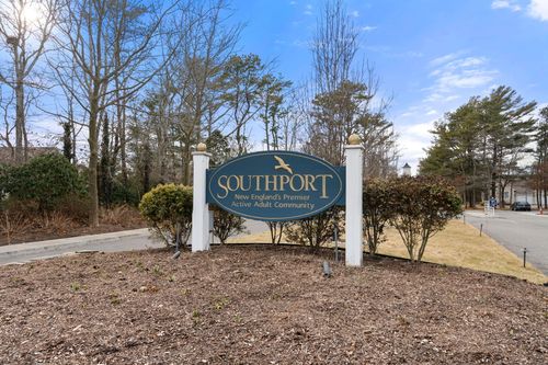 2 Pacific Ave, Mashpee, MA, 02649-2849 | Card Image
