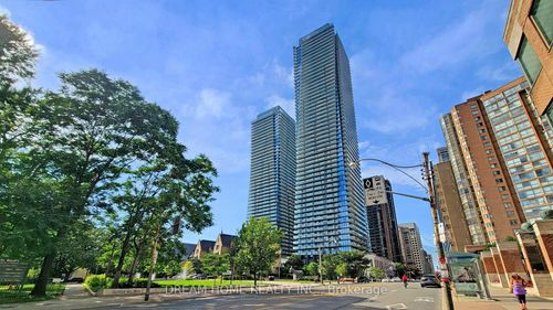 709-1080 Bay St, Toronto, ON, M5S0A5 | Card Image