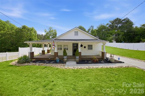 1108 Skyland St, Kannapolis, NC, 28083-6362 | Card Image