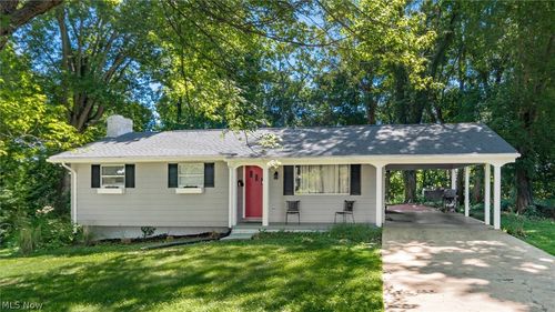 336 Cliffwood Ave, Zanesville, OH, 43701-4219 | Card Image
