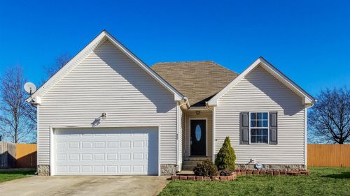 208 Alysheba Ct, Oak Grove, KY, 42262-9504 | Card Image