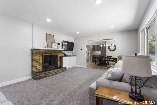 20-web-or-mls-7666-thomas-ave | Image 6
