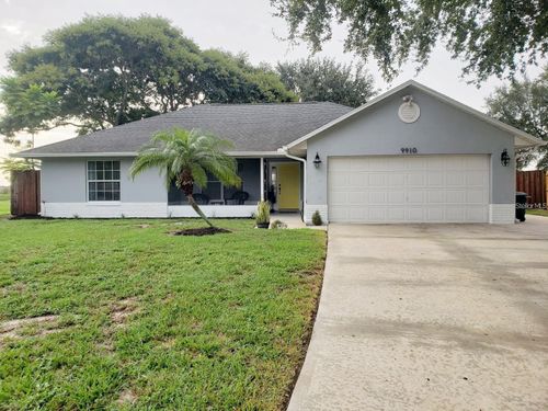9910 Janette Ln, CLERMONT, FL, 34711-7826 | Card Image