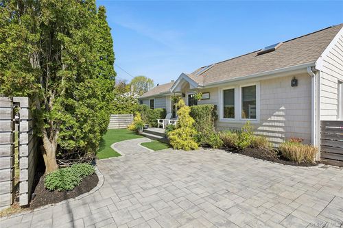 8 Elder Ave, Hampton Bays, NY, 11946-3408 | Card Image