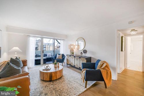 apt-113-700 7th St Sw, WASHINGTON, DC, 20024-2461 | Card Image