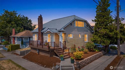 1754 S Horton Street, Seattle, WA, 98144 | Card Image
