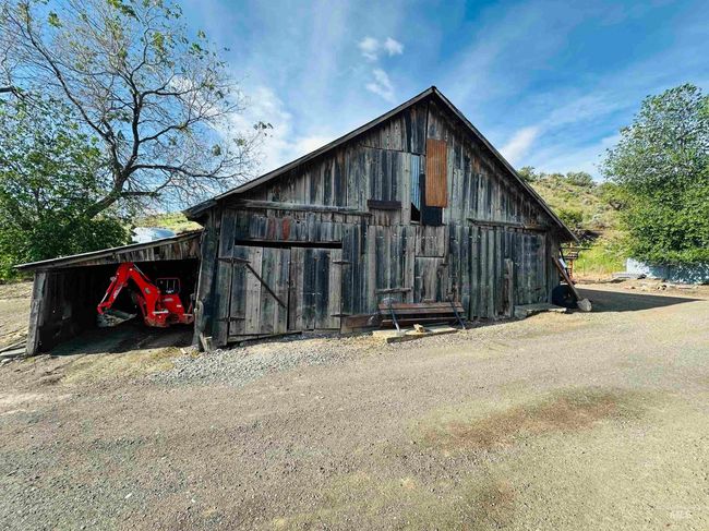 245 3 Rd St W, House other with 3 bedrooms, 2 bathrooms and 4 parking in Huntington OR | Image 27