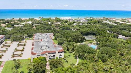 105-s-5601 Highway A1a, Vero Beach, FL, 32963-5008 | Card Image