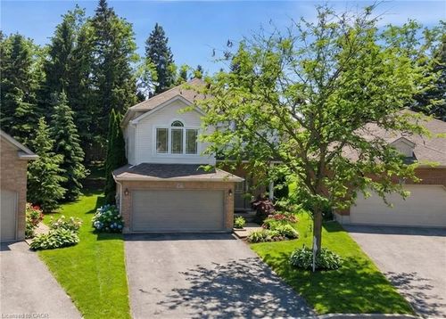 47 Huntington Pl, Kitchener, ON, N2M2Z4 | Card Image