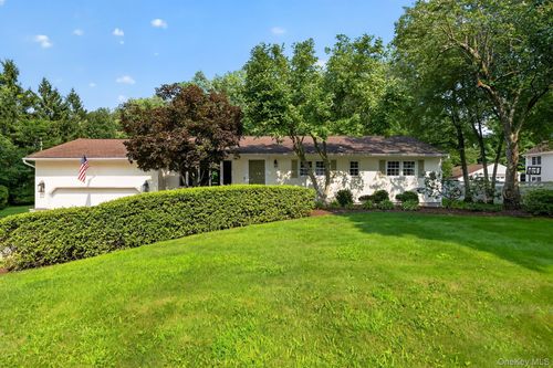 2718 Quaker Church Rd, Yorktown Heights, NY, 10598-3347 | Card Image