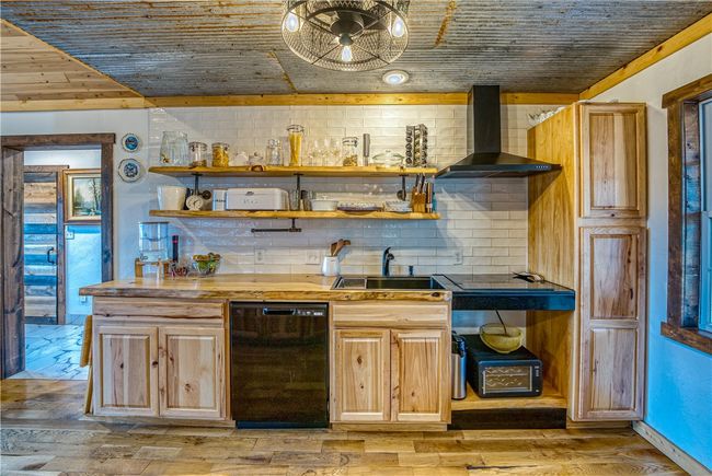 9232 Cranenest Ln W, House other with 2 bedrooms, 3 bathrooms and null parking in Omaha AR | Image 7