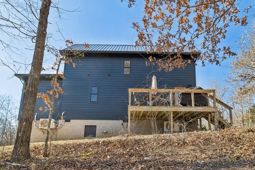 2796 N Hurricane Creek Rd, Mc Ewen, TN, 37101-3905 | Card Image