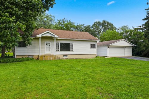 3S103 S Raddant Rd, Batavia, IL, 60510-9387 | Card Image