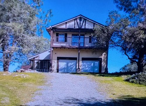 618 Covey Ln, Valley Springs, CA, 95252-9460 | Card Image
