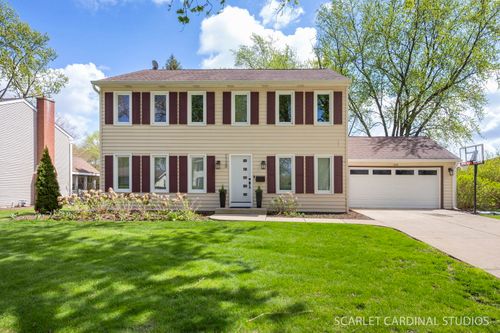 1120 Summit Hills Ln, Naperville, IL, 60563-2243 | Card Image