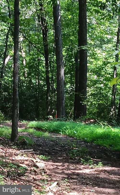 804 Chestnut Hill Rd, ASPERS, PA, 17304-9529 | Card Image