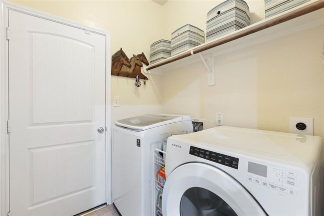 Laundry room on the first floor | Image 22