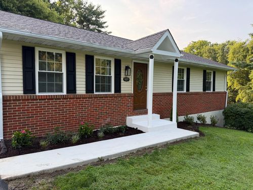 5609 Elele Ct, Sykesville, MD, 21784-9007 | Card Image