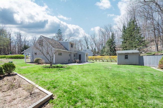 27 Cherry Ln, House other with 3 bedrooms, 3 bathrooms and null parking in Bethel CT | Image 33